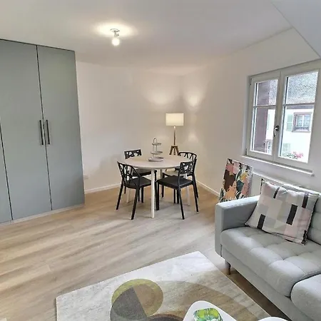 Renoves Avec Gout Au Coeur Du Vignoble, Route Des Vins, Alsace, * Gueberschwihr